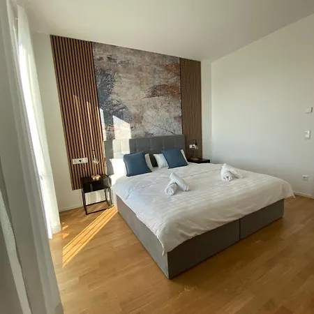 Kocasa-apartments 03, City-center Boeblingen, Stellplatz, Balkon, Waipu-tv *
