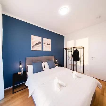 Kocasa-apartments 03, City-center Boeblingen, Stellplatz, Balkon * 뵈브링엔